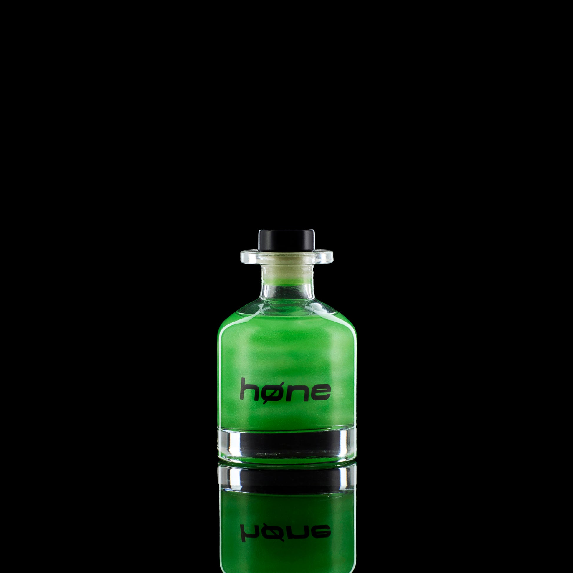 premium glitter reed diffuser in apple green
